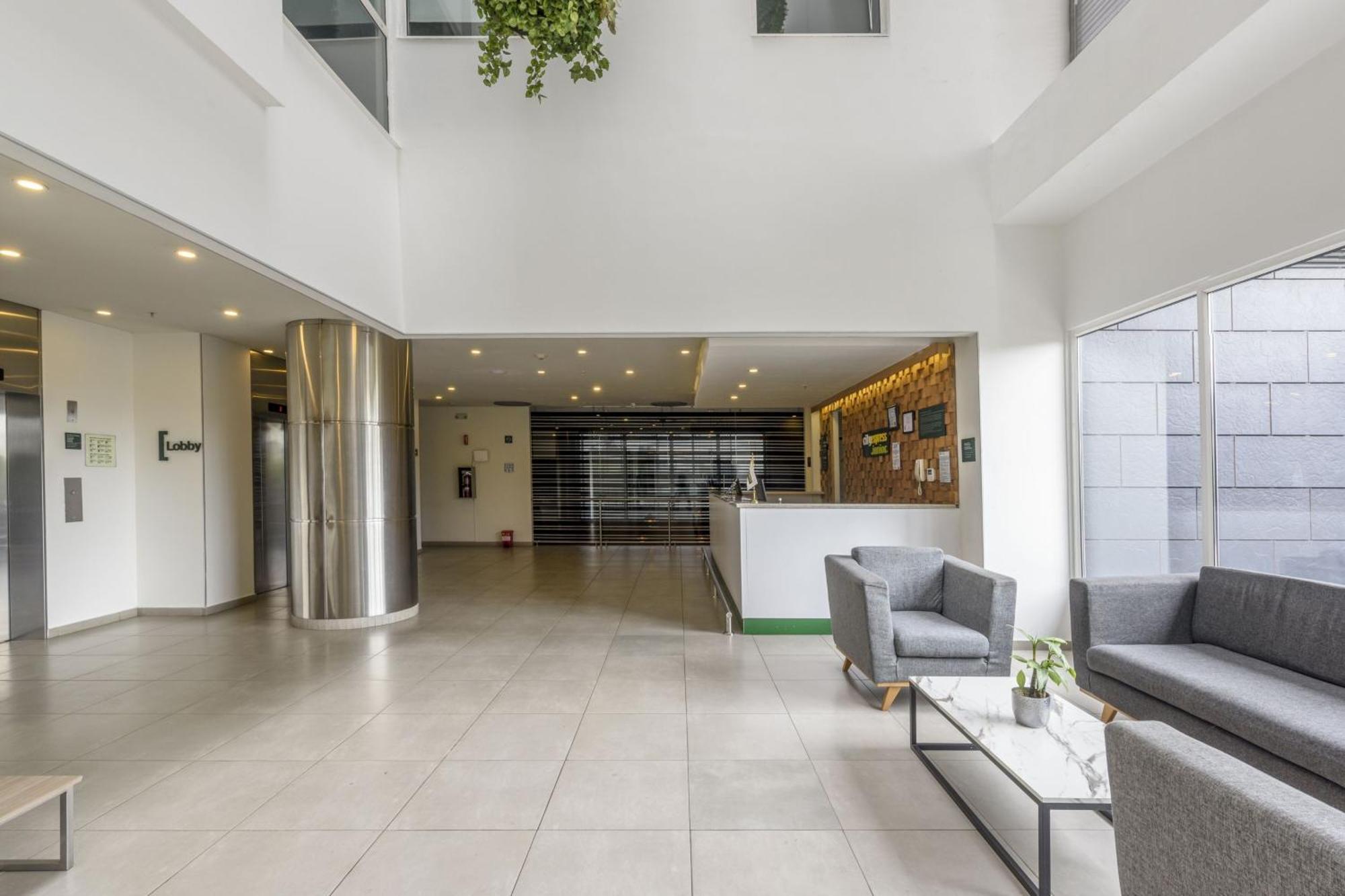 City Express Junior By Marriott Bogota Aeropuerto Exterior photo