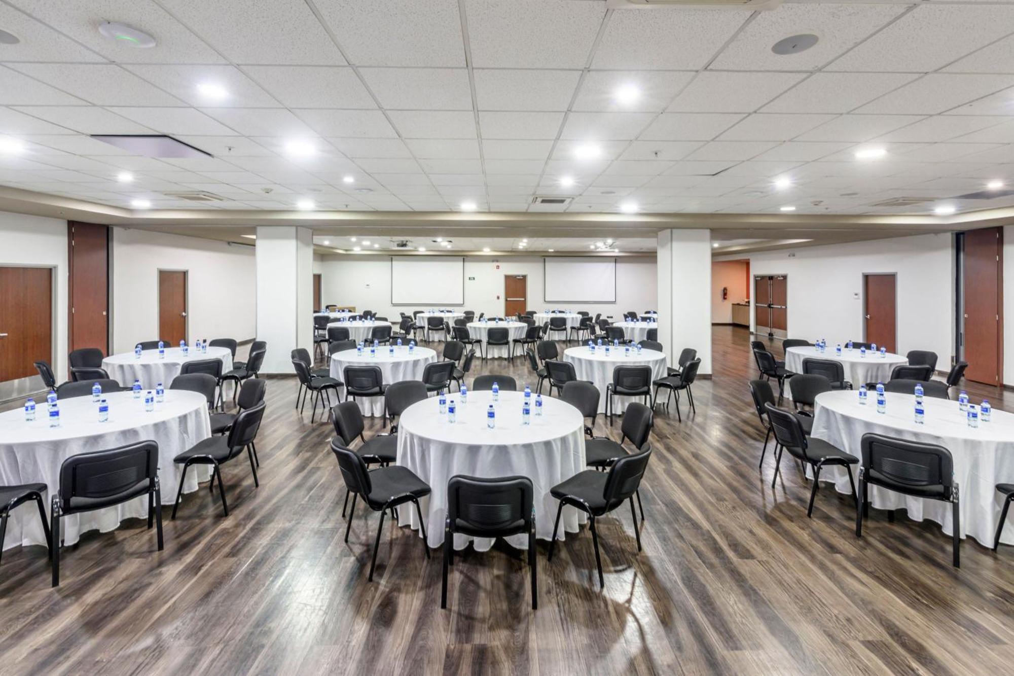 City Express Junior By Marriott Bogota Aeropuerto Exterior photo